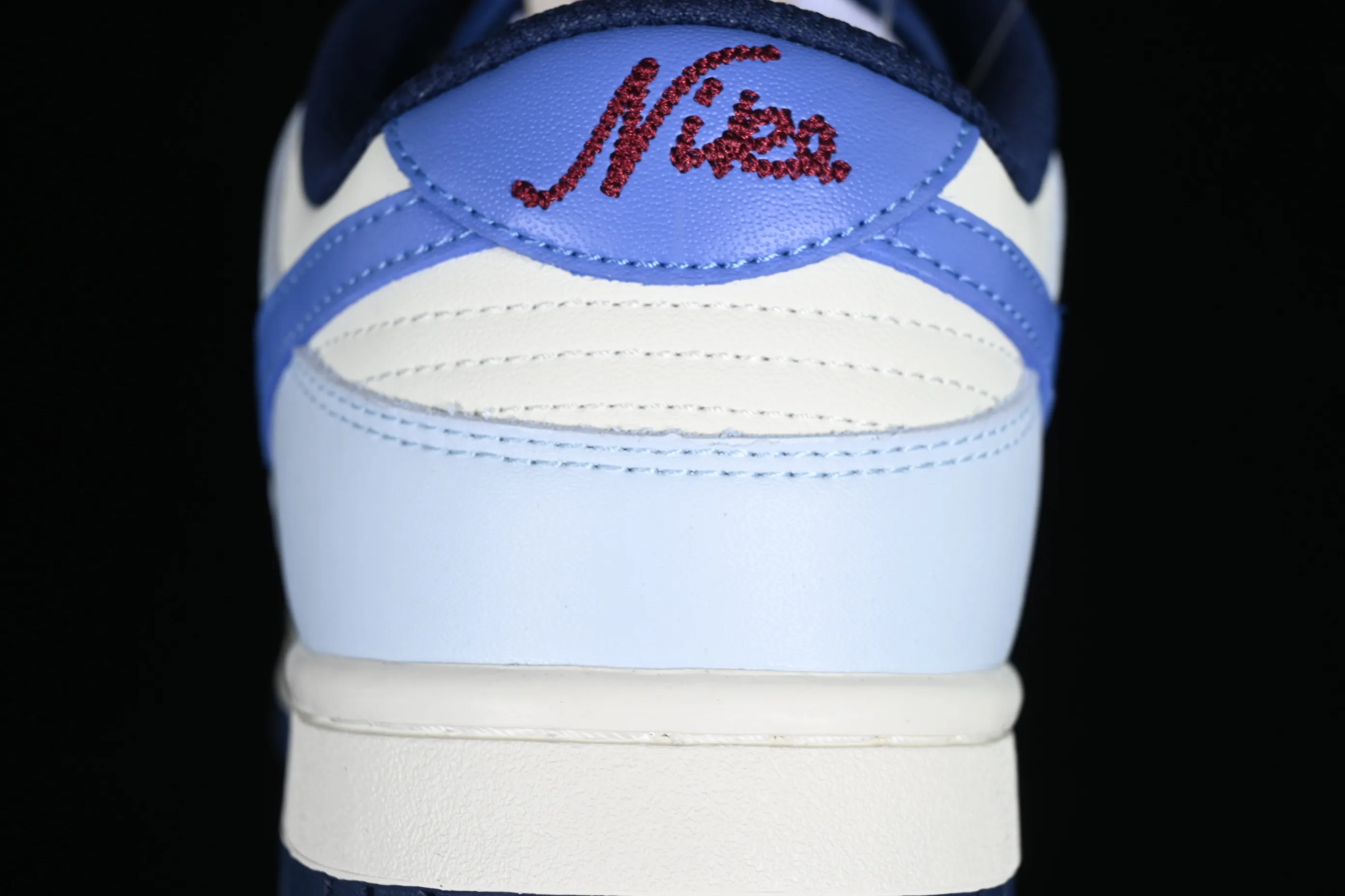 All categories Nk SB Dunk series Nk SB Dunk Low low-top sneakers F version Nk Dunk Low Milan SB low-top casual sneakers FV8113-141